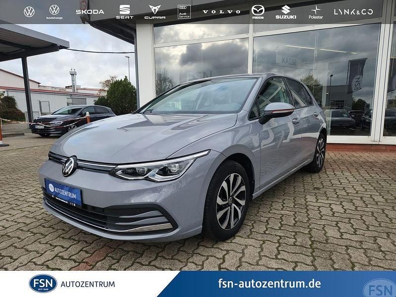 Grau Gebraucht 2022 VW Golf VIII Active Limousine | 22.900 € (Guter Preis) - Bild 1/4