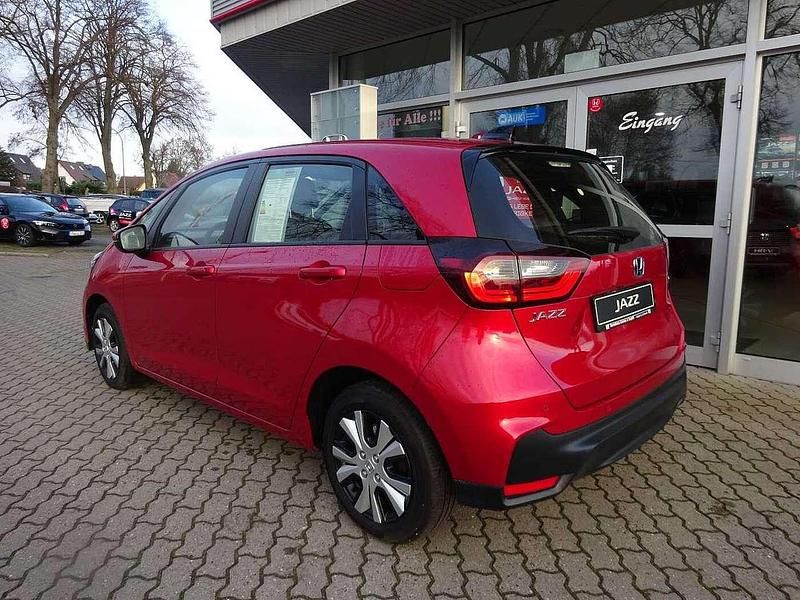 Gebraucht Honda Jazz Elegance 107 PS (78 kW) 2024 Premium crystal red Kleinwagen