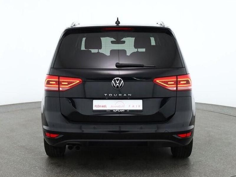 Gebraucht VW Touran Active 150 PS (110 kW) 2023 Andere Van / Kleinbus