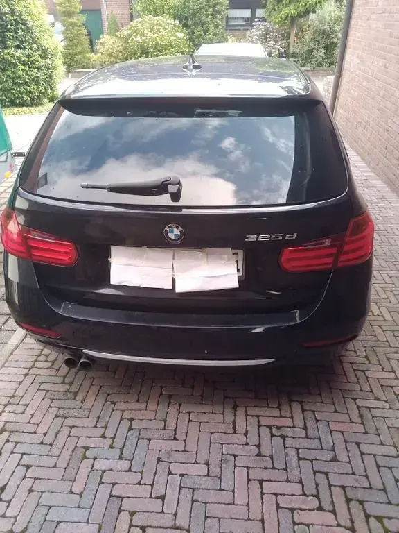 Gebraucht BMW 325 218 PS (160 kW) 2014 Schwarz Kombi