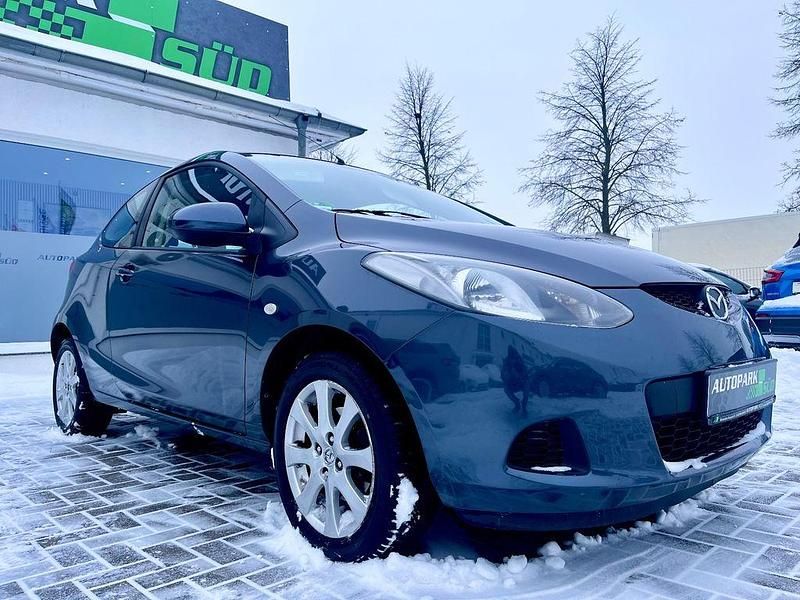 Gebraucht Mazda 2 Inclusive 75 PS (55 kW) 2009 Grau Kleinwagen