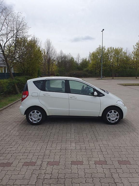 Gebraucht Mercedes A170 116 PS (85 kW) 2008 Weiß Van / Kleinbus