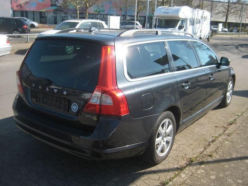Gebraucht Volvo V70 114 PS (83 kW) 2012 Kombi