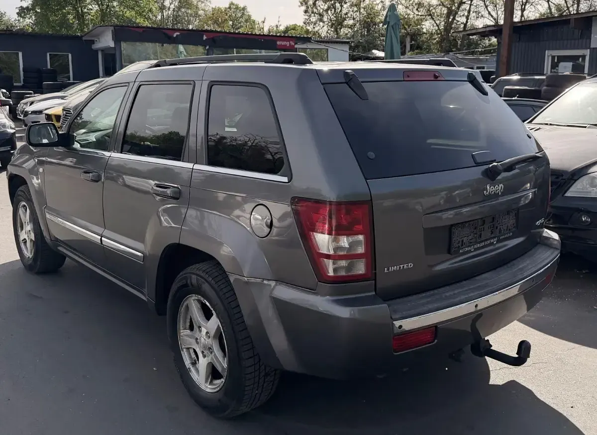 Gebraucht Jeep Grand Cherokee Limited 218 PS (160 kW) 2005 Grau SUV