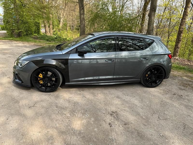 Gebraucht Seat Leon CUPRA 380 PS (279 kW) 2018 Grau Kleinwagen