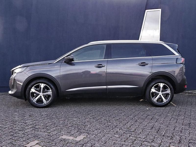 Gebraucht Peugeot 5008 GT 131 PS (96 kW) 2023 Platiniumgrau SUV