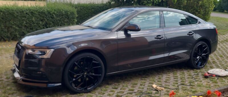 Schwarz Gebraucht 2014 Audi A5 Sportback Ambiente Limousine | 14.500 € (Fairer Preis) - Bild 1/4