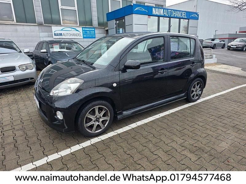 Schwarz Gebraucht 2007 Daihatsu Sirion Kleinwagen | 2.999 € (Fairer Preis) - Bild 1/4