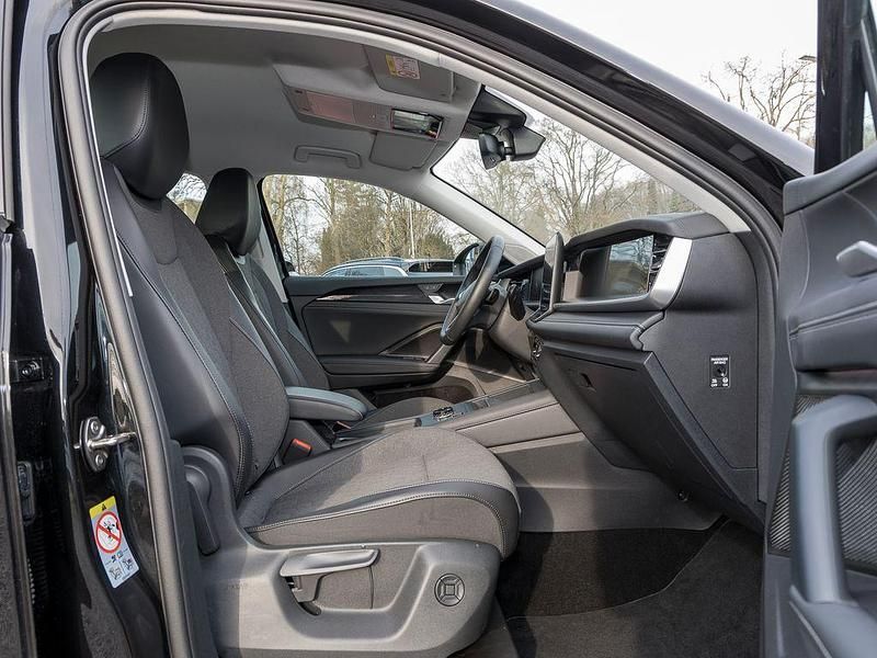 Gebraucht VW Tayron Life 150 PS (110 kW) 2025 Grenadillschwarz metallic SUV