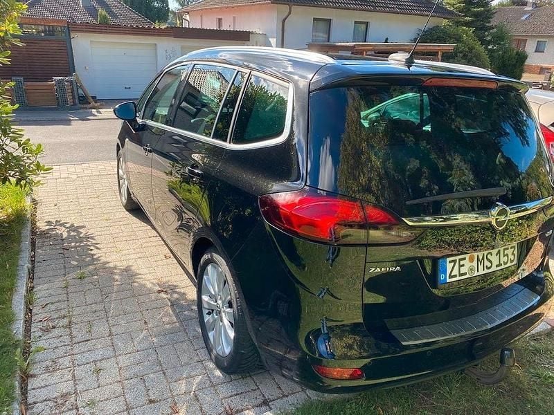 Gebraucht Opel Zafira Tourer 170 PS (125 kW) 2018 Schwarz Van / Kleinbus