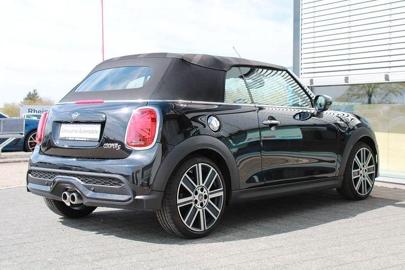 Gebraucht Mini Cooper S Cabriolet 178 PS (130 kW) 2023 Schwarz Cabrio