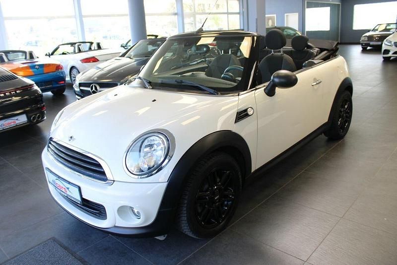 Gebraucht Mini One Cabriolet 98 PS (72 kW) 2015 Weiß Cabrio
