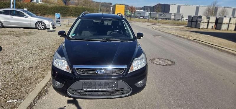 Gebraucht Ford Focus 101 PS (74 kW) 2009 Schwarz Kombi