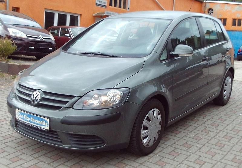 Grün Gebraucht 2005 VW Golf Plus Cross Trendline Van / Kleinbus | 1.999 € (Guter Preis) - Bild 1/4