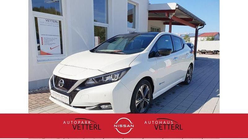 Weiß Gebraucht 2018 Nissan Leaf Tekna Kleinwagen | 13.700 € (Etwas zu teuer) - Bild 1/4