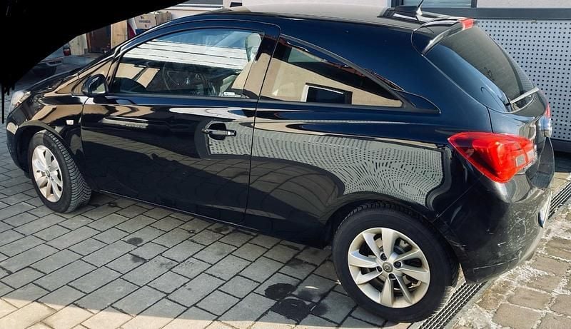 Gebraucht Opel Corsa 100 PS (73 kW) 2018 Schwarz Kleinwagen