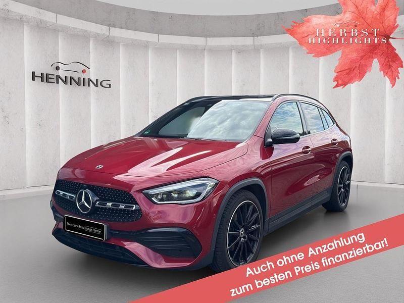 Rot Gebraucht 2021 Mercedes GLA200 AMG SUV | 36.880 € (Teuer) - Bild 1/4