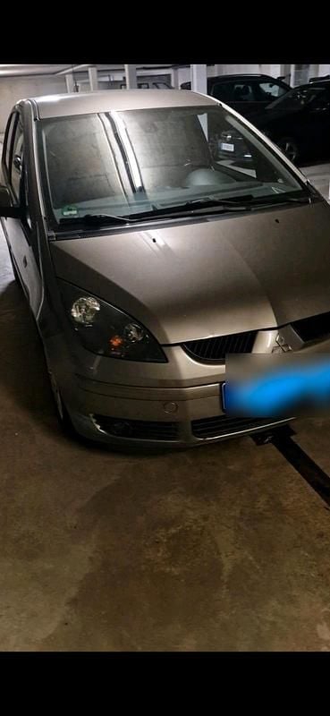 Gebraucht Mitsubishi Colt 95 PS (69 kW) 2008 Braun Kleinwagen