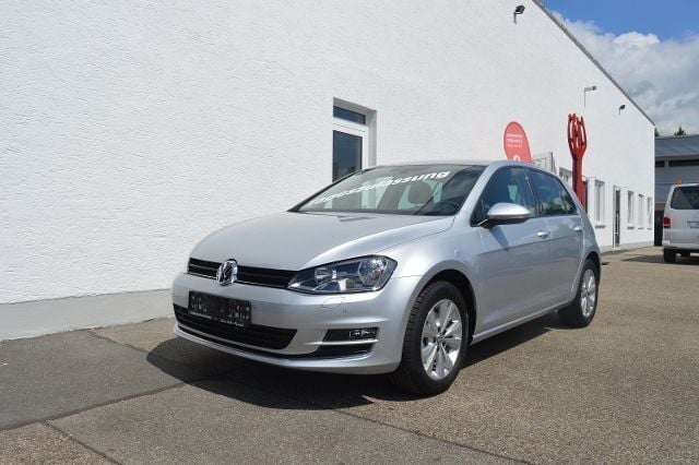 Gebraucht VW Golf VII Allstar 110 PS (80 kW) 2016 Silber metallic Limousine