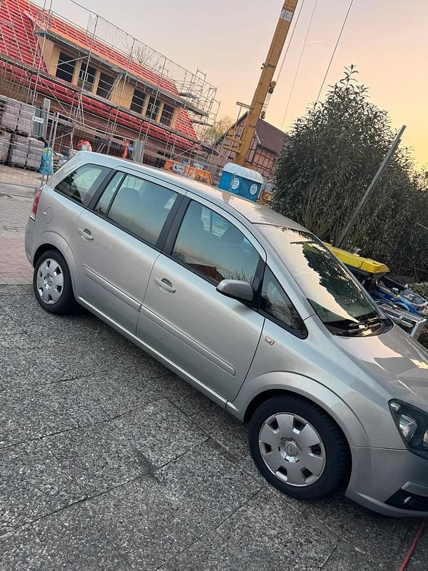 Gebraucht Opel Zafira 150 PS (110 kW) 2006 Andere farben Van / Kleinbus