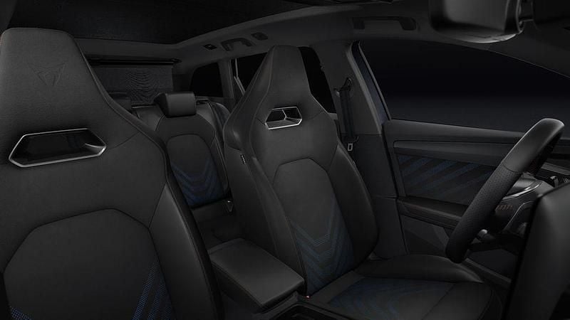 Neu Cupra Leon 150 PS (110 kW) 2026 Grau Limousine