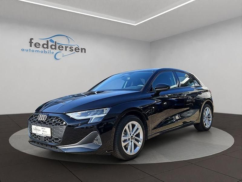 Neu Audi A3 Sport 150 PS (110 kW) 2026 Schwarz Limousine