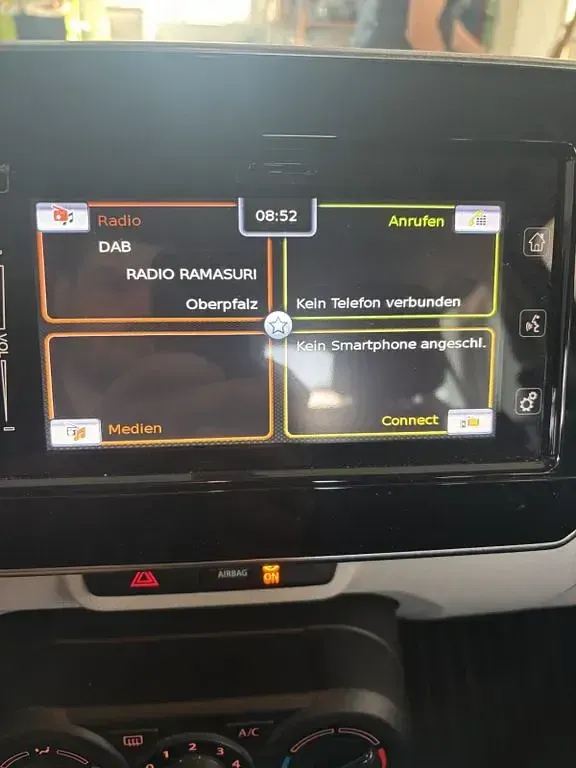 Gebraucht Suzuki Ignis 90 PS (66 kW) 2018 Orange SUV