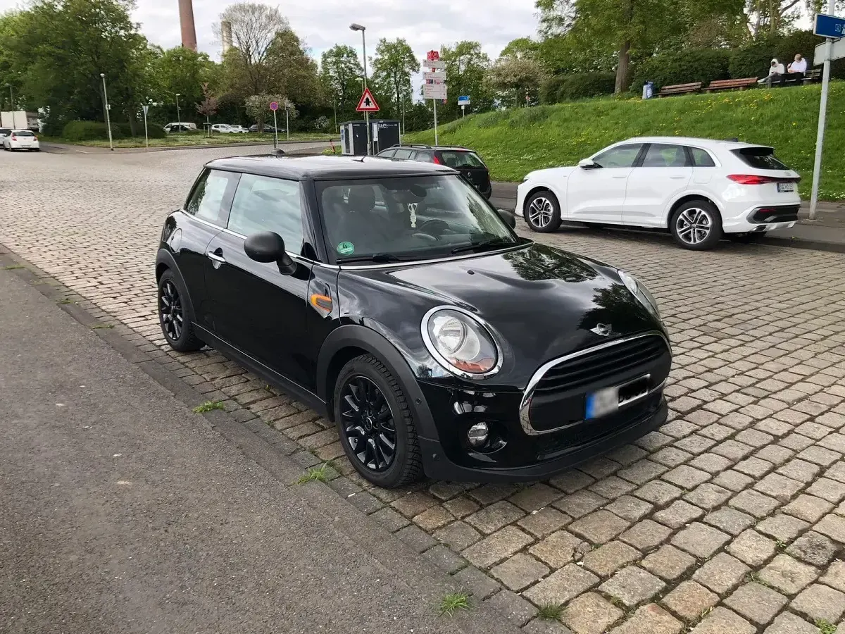 Usata Mini ONE 102 CV (75 kW) 2015 Nero Utilitaria