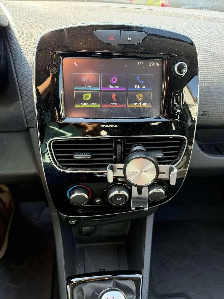 Gebraucht Renault Clio 73 PS (53 kW) 2018 Weiß Kombi