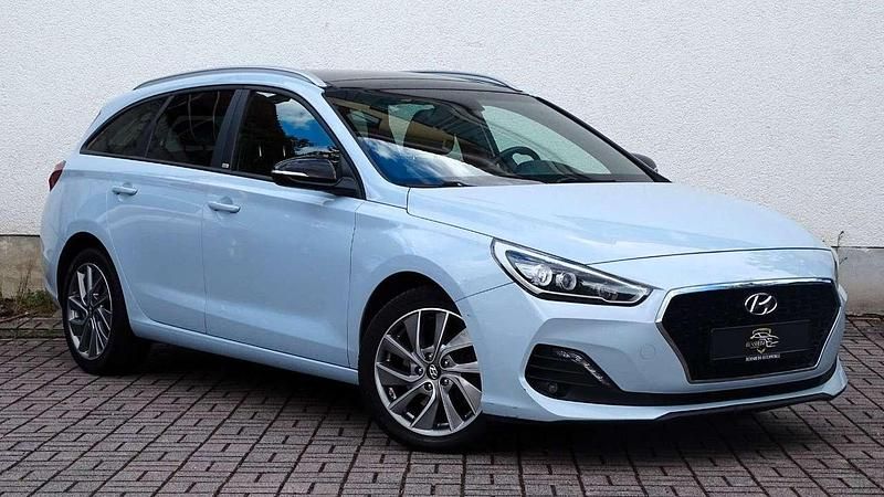 Clean slate (blau/grau) Gebraucht 2018 Hyundai i30 Kombi | 15.490 € (Fairer Preis) - Bild 1/4