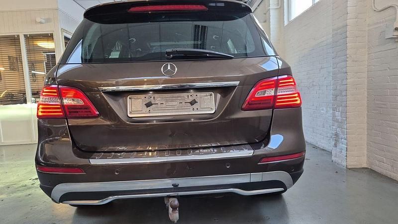 Gebraucht Mercedes 350 258 PS (189 kW) 2012 Schwarz SUV