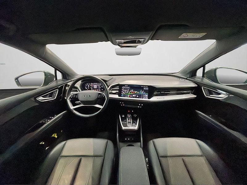 Gebraucht Audi Q4 e-tron Ambiente 210 kW (286 PS) 2024 Taifungrau metallic SUV
