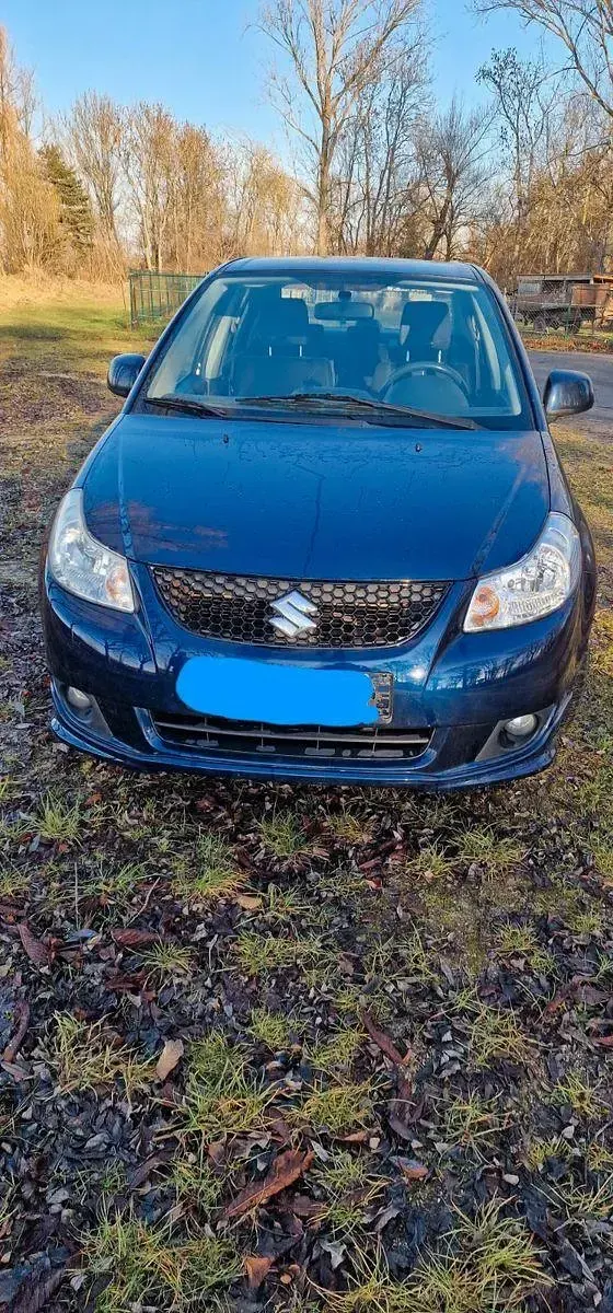 Gebraucht Suzuki SX4 107 PS (78 kW) 2008 Blau Limousine