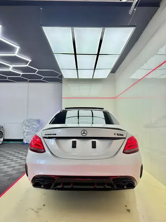 Gebraucht Mercedes C63 AMG AMG Edition 1 476 PS (350 kW) 2016 Weiß Limousine