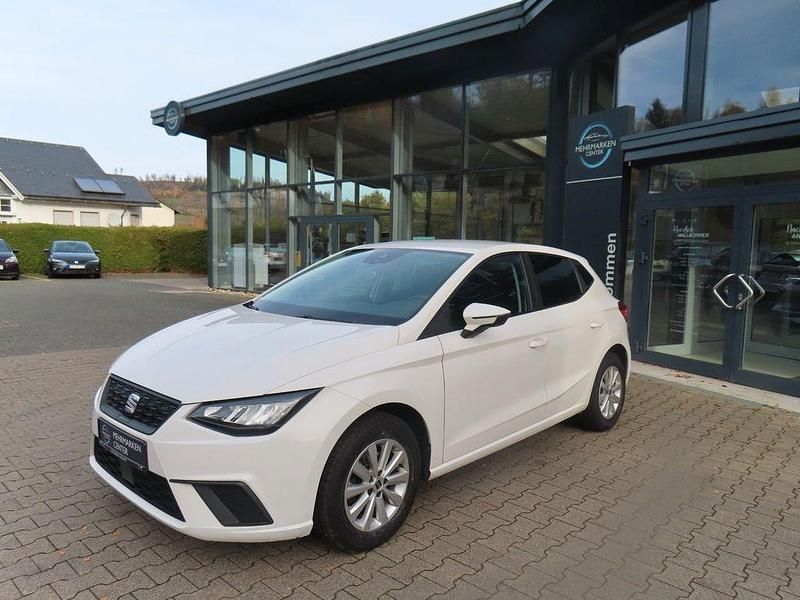 Weiß Gebraucht 2023 Seat Ibiza Style Limousine | 17.990 € (Fairer Preis) - Bild 1/4