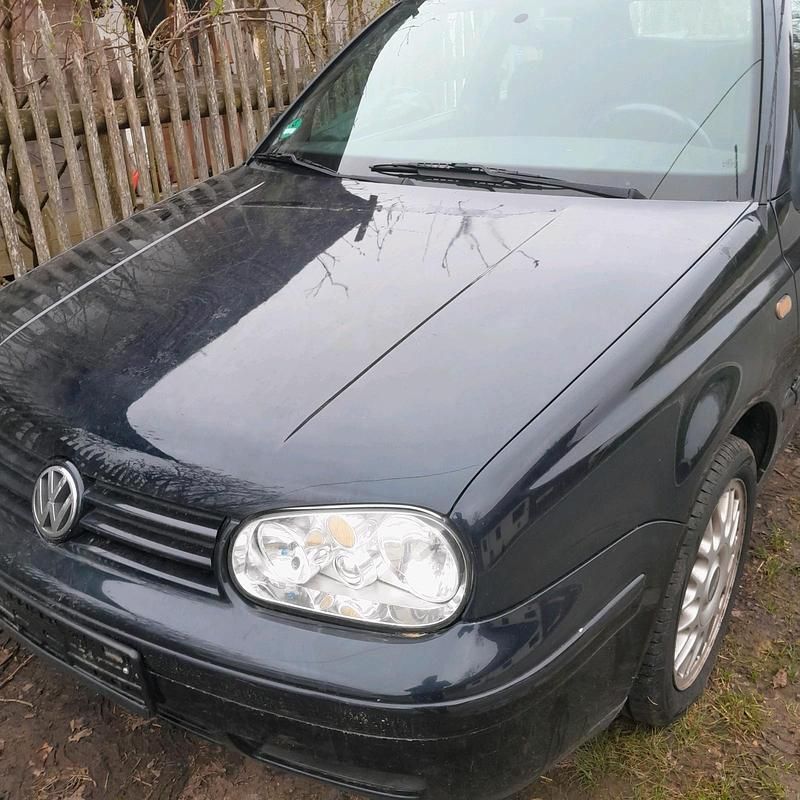 Brugt VW Golf Cabriolet 101 HK (74 kW) 1998 Blå Cabriolet