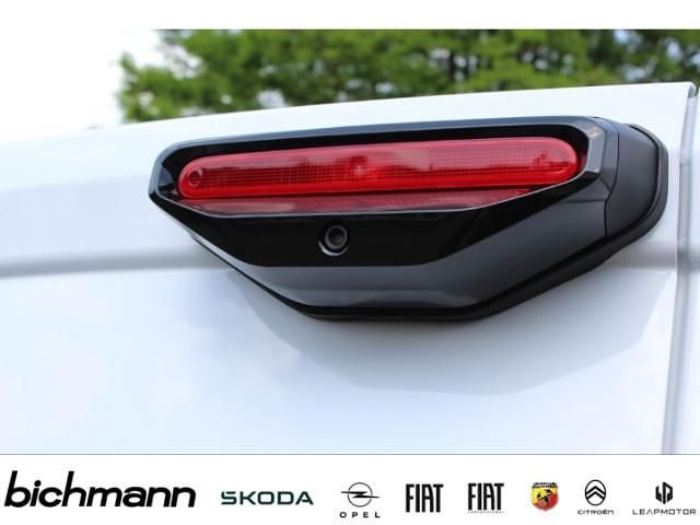 Gebraucht Fiat Doblò 102 PS (75 kW) 2024 Gelato weiß (weiss) Van / Kleinbus