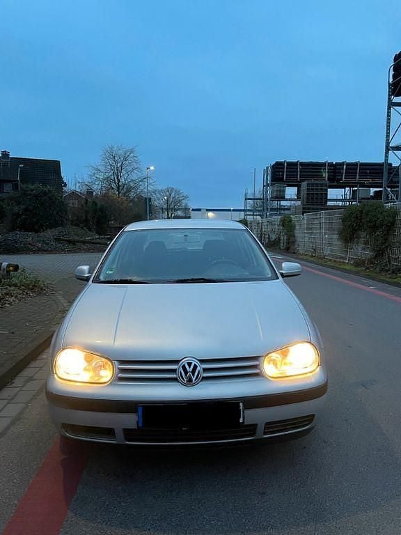Gebraucht VW Golf III 101 PS (74 kW) 1999 Silber Limousine