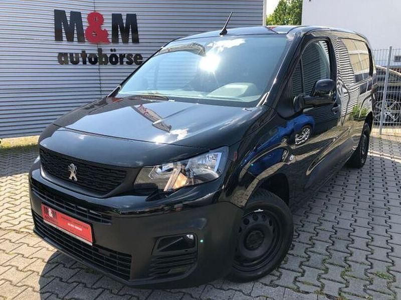 Schwarz Gebraucht 2021 Peugeot Partner Premium Van / Kleinbus | 13.900 € (Fairer Preis) - Bild 1/4