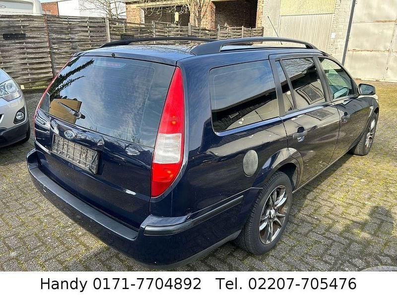 Gebraucht Ford Mondeo 125 PS (91 kW) 2006 Blau Limousine