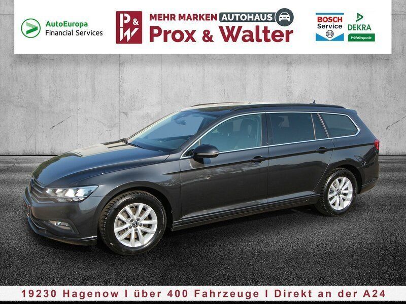 Gebraucht VW Passat Business 150 PS (110 kW) 2023 Mangangrau metallic Kombi