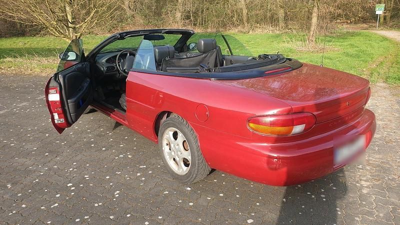 Usata Chrysler Stratus 1998 Rosso Cabrio