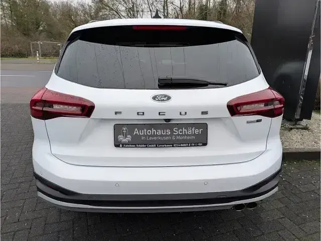 Używany Ford Focus Active 125 KM (91 kW) 2022 Biały Kombi