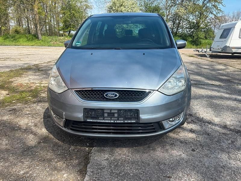 Gebraucht Ford Galaxy 145 PS (106 kW) 2008 Silber Van / Kleinbus