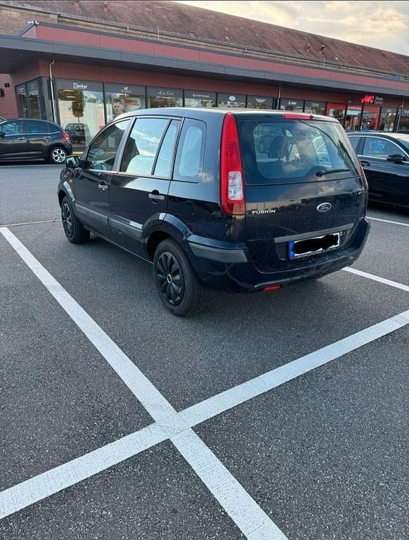 Gebraucht Ford Fusion 75 PS (55 kW) 2006 Blau Kleinwagen