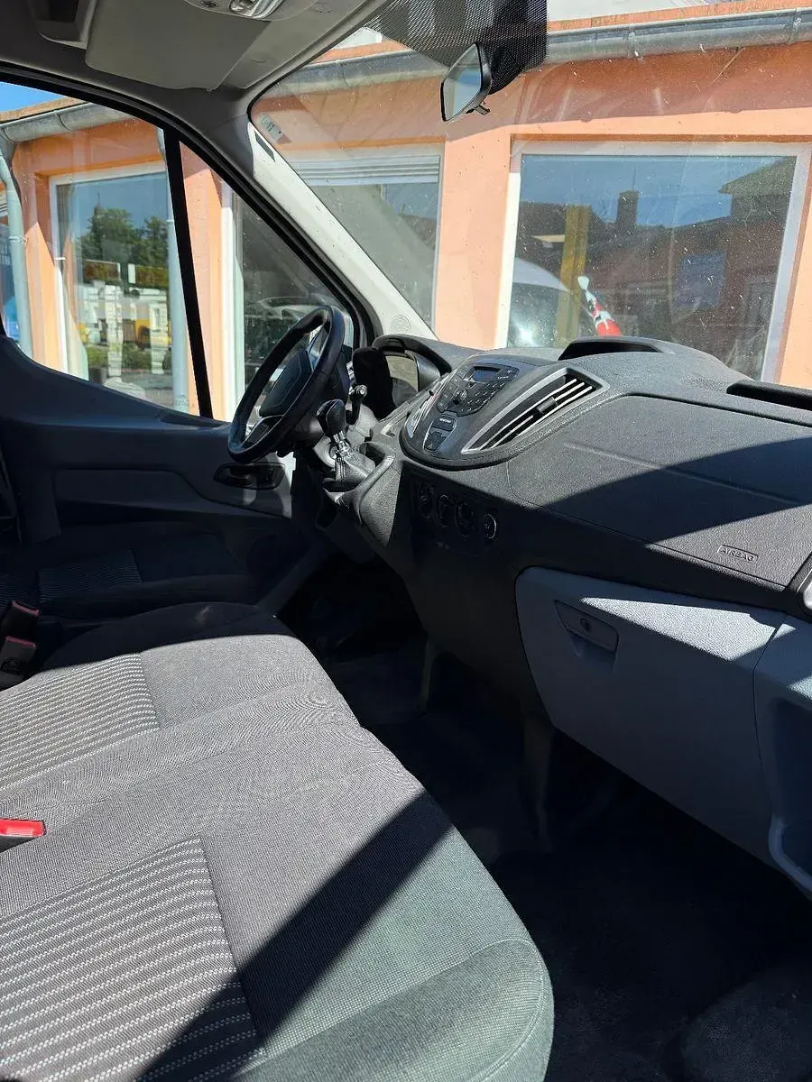 Gebraucht Ford Transit 105 PS (77 kW) 2016 Weiß Van / Kleinbus