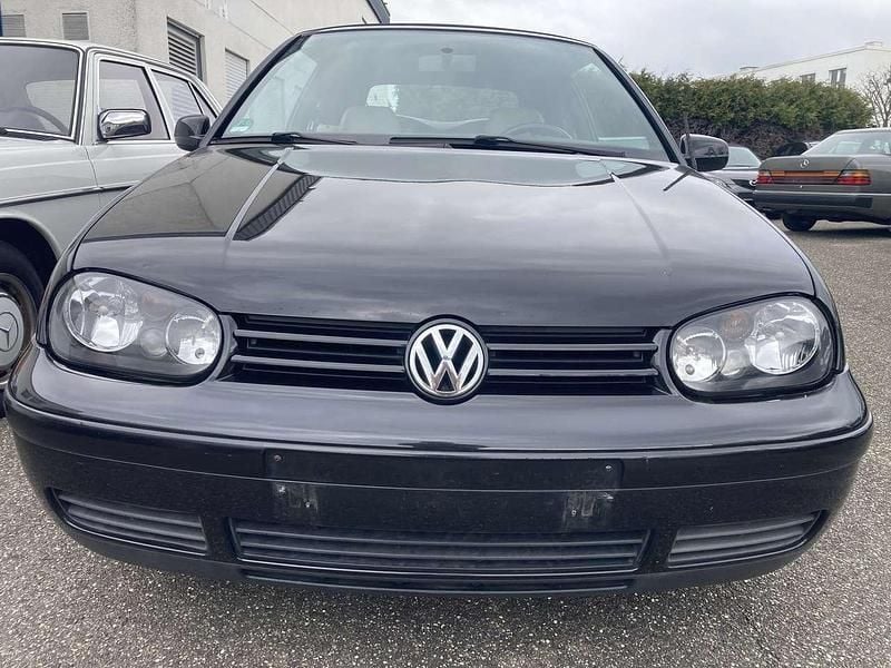 Schwarz Gebraucht 1998 VW Golf Cabriolet Cabrio | 2.200 € (Guter Preis) - Bild 1/4