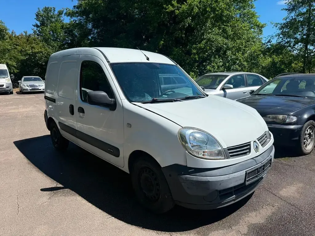 Gebraucht Renault Kangoo Campus 68 PS (50 kW) 2008 Weiß Van / Kleinbus