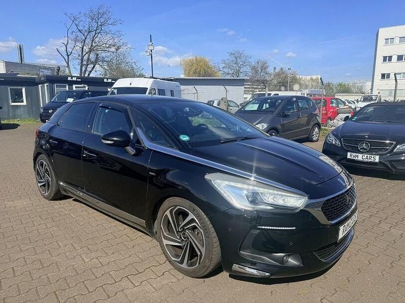 Gebraucht DS Automobiles DS5 180 PS (132 kW) 2017 Noir perla nera (metallic) Kleinwagen