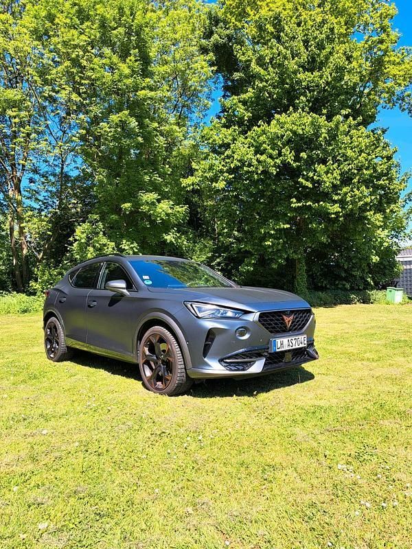 Grau Gebraucht 2021 Cupra Formentor VZ SUV | 27.000 € (Etwas zu teuer) - Bild 1/4